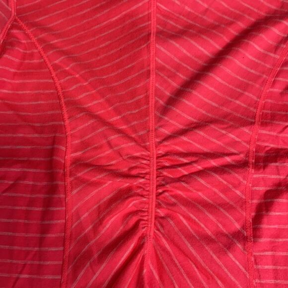 Long Sleeve Fitted Athletic Running‎ Thumb Holes Reflective Top Hot Pink S - Picture 7 of 9
